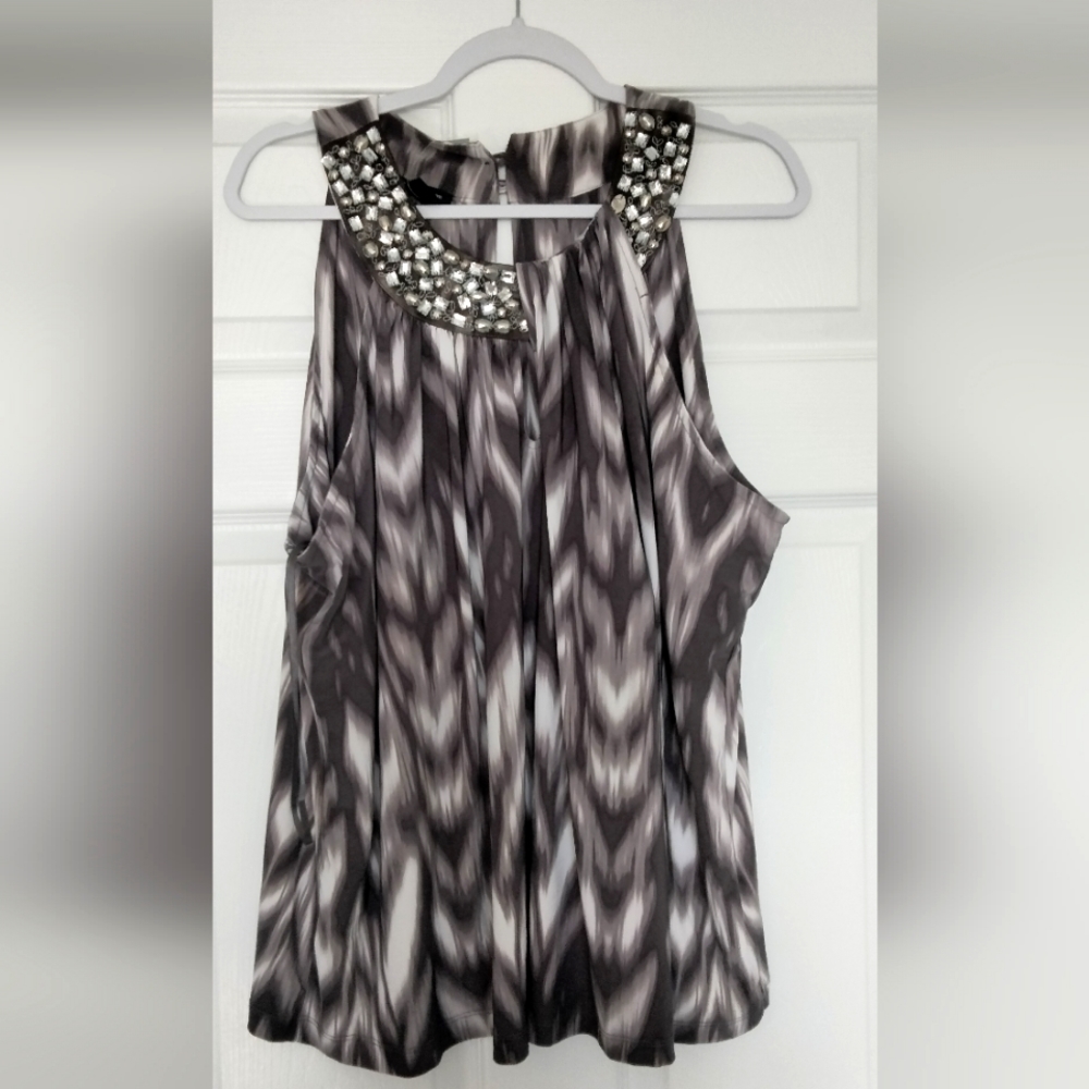 Gorgeous International Concepts 3x top